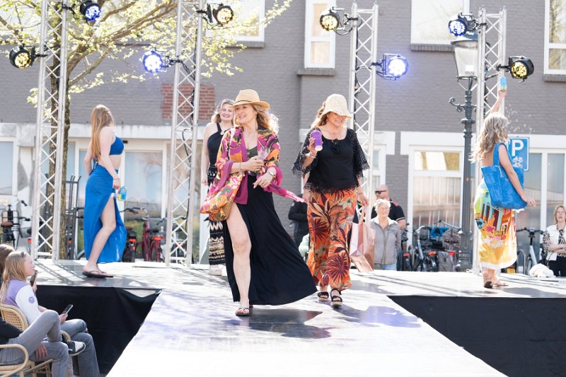 Modeshow 295_.jpg